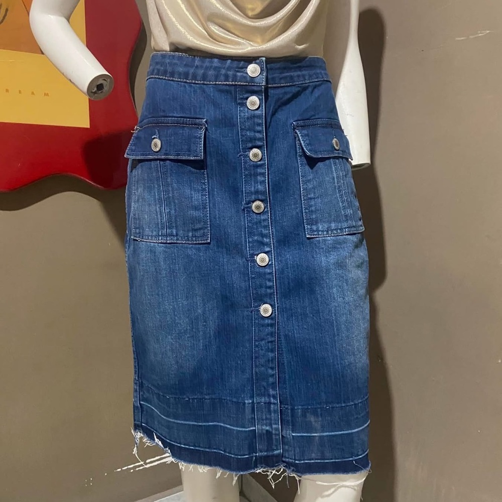 NWT Denim Button-Front Skirt